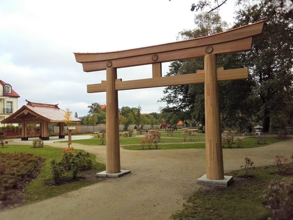 Część japońska parku w komplecie